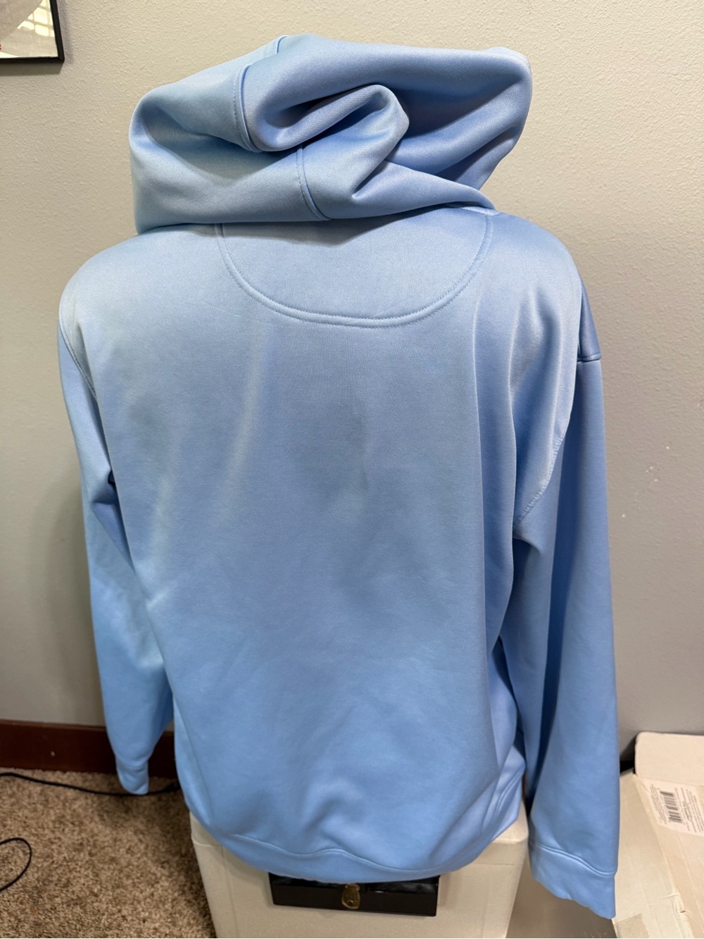 Majestic Section 101 UNC Tar Heels Light Blue Basketball Hoodie - Picture 3 of 5